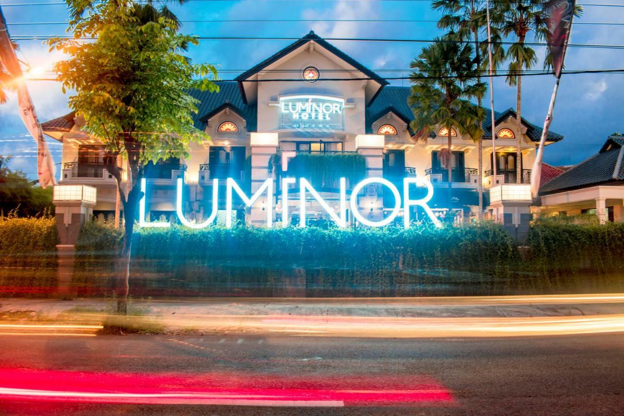 Luminor Hotel Jember By Wh מראה חיצוני תמונה