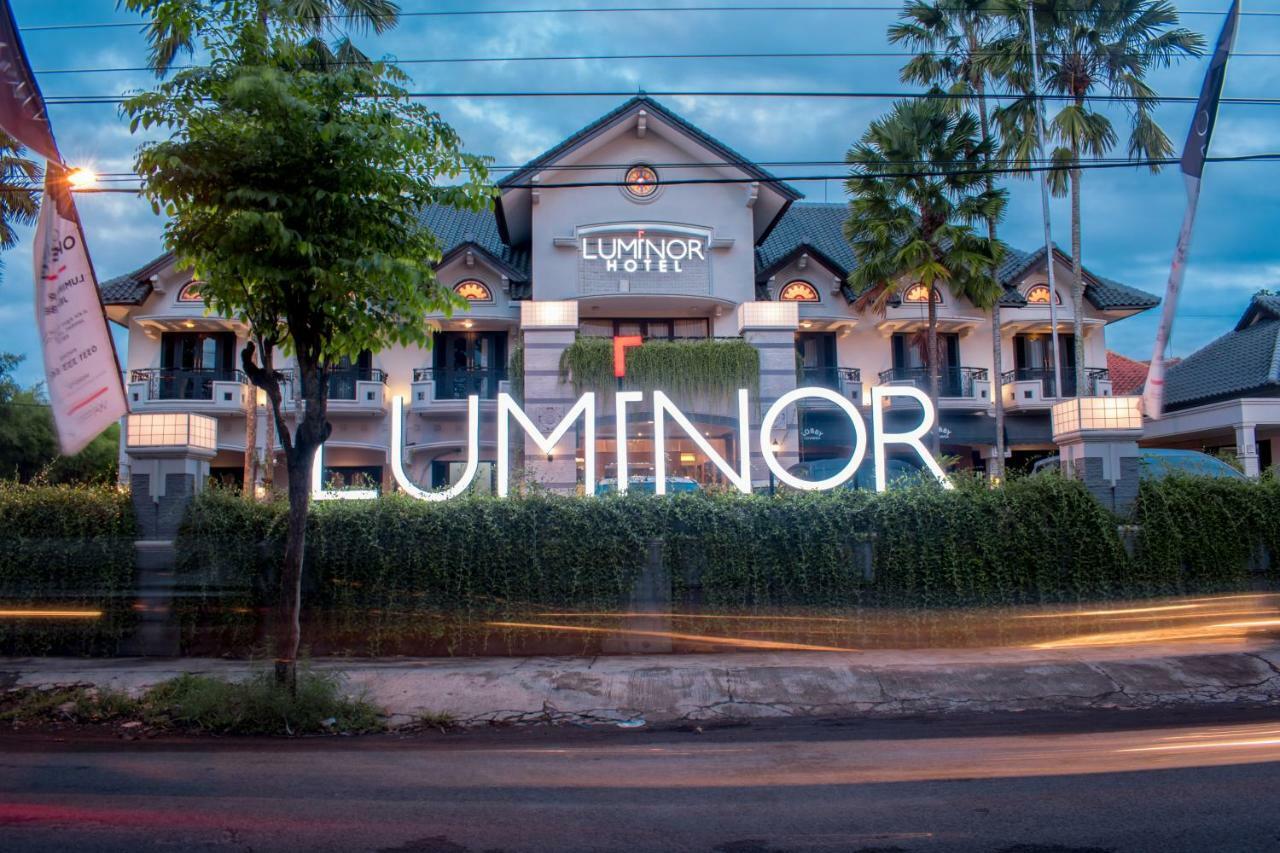 Luminor Hotel Jember By Wh מראה חיצוני תמונה