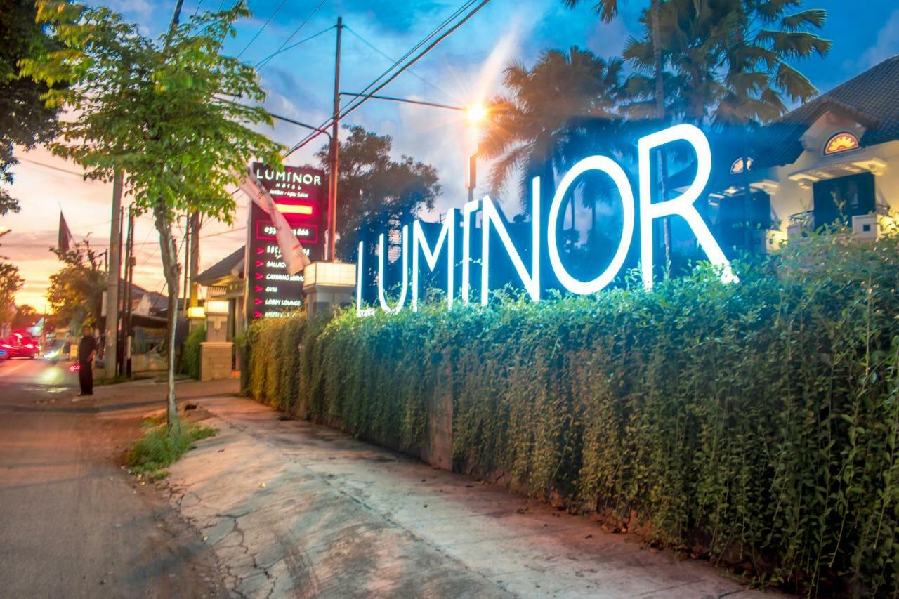 Luminor Hotel Jember By Wh מראה חיצוני תמונה